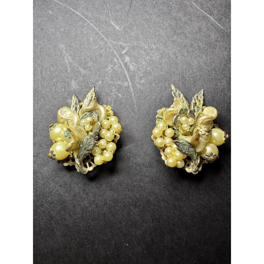 Vintage 1950s Faux Pearl Lucite Floral Bouquet Filigree Clip On Earrings